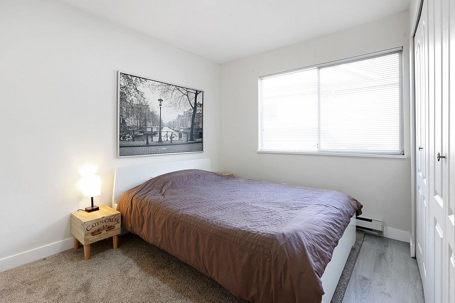 10 838 Tobruck Avenue North Vancouver, BC - 18