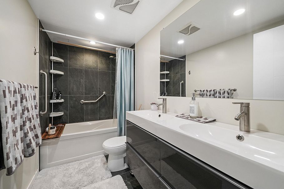 201 444 E 6th Avenue Vancouver, BC - 7