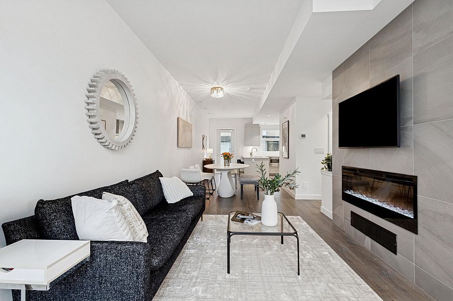 21 856 Orwell Street North Vancouver, BC - 12