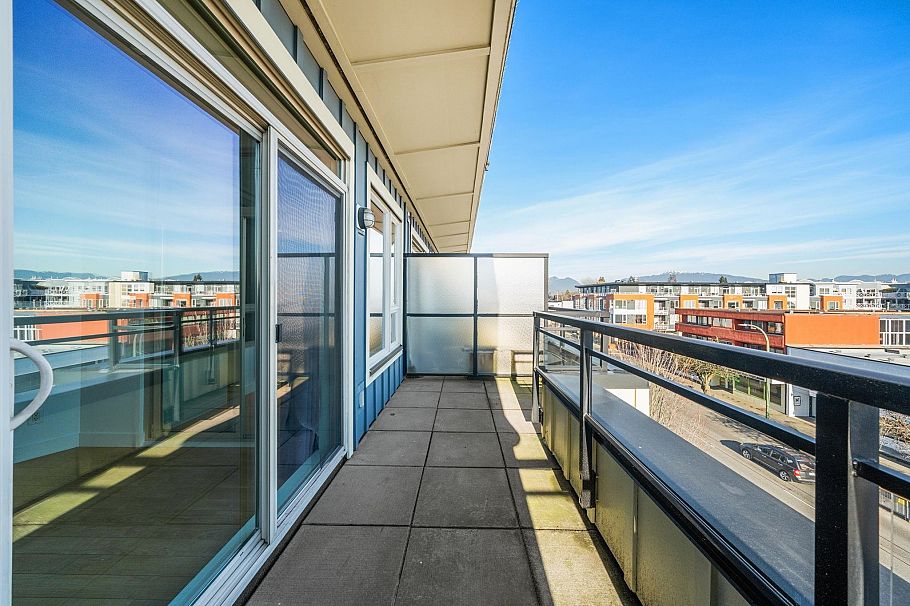 PH8 688 E 17th Avenue Vancouver, BC - 4