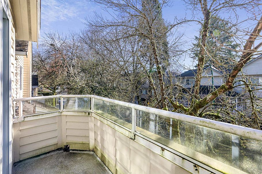 10 838 Tobruck Avenue North Vancouver, BC - 14