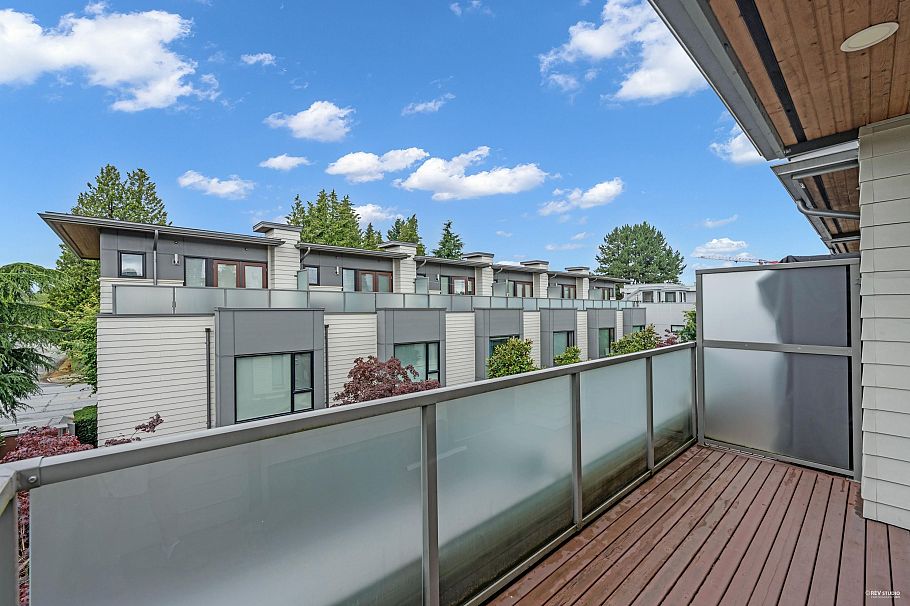 6098 Oak Street Vancouver, BC - 8