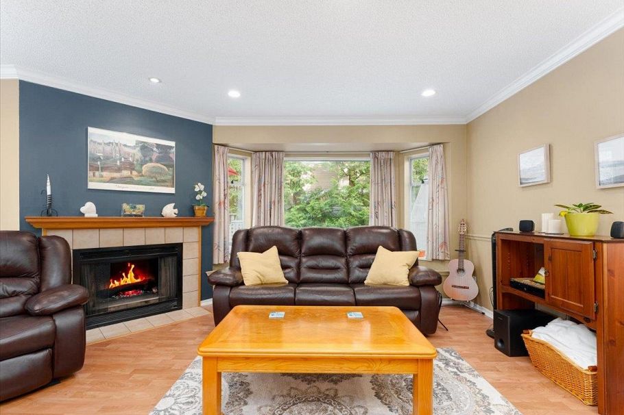 7338 Foxhound Mews Vancouver, BC - 4