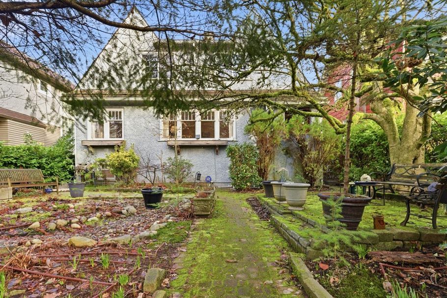 3775 W 35th Avenue Vancouver, BC - 27