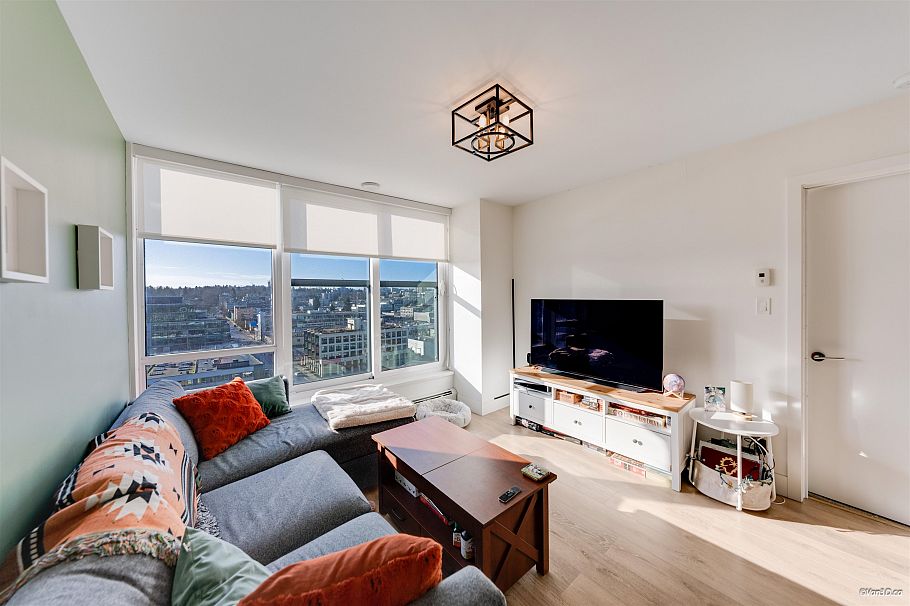 1507 1788 Columbia Street Vancouver, BC - 3