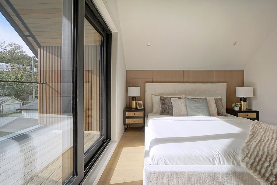 2 3460 W 14th Avenue Vancouver, BC - 21