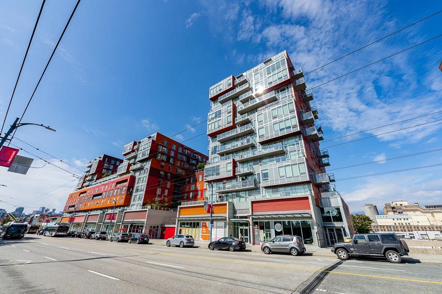 360 955 E Hastings Street Vancouver, BC - 1