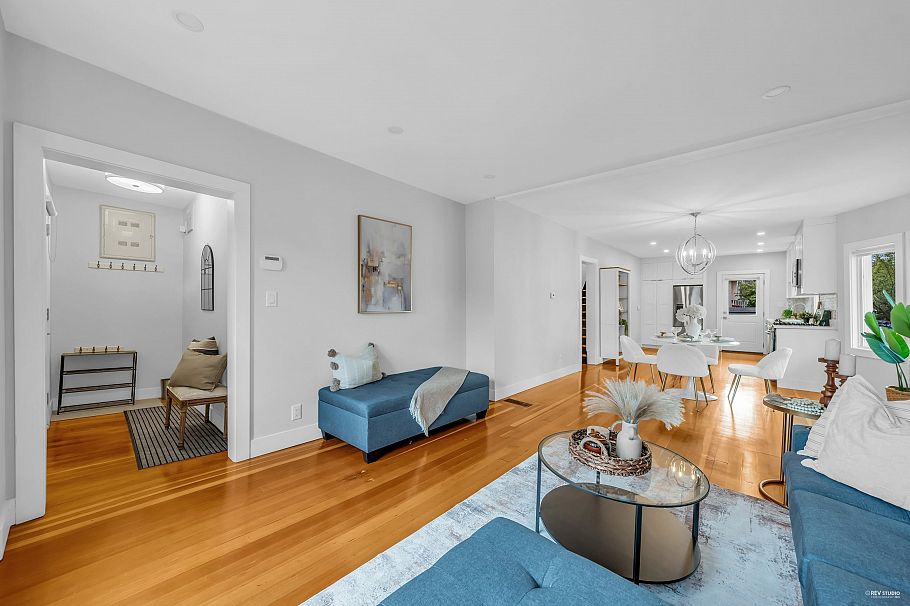 3403 CAROLINA STREET, Vancouver BC V5V 4B3 Vancouver, BC - 3