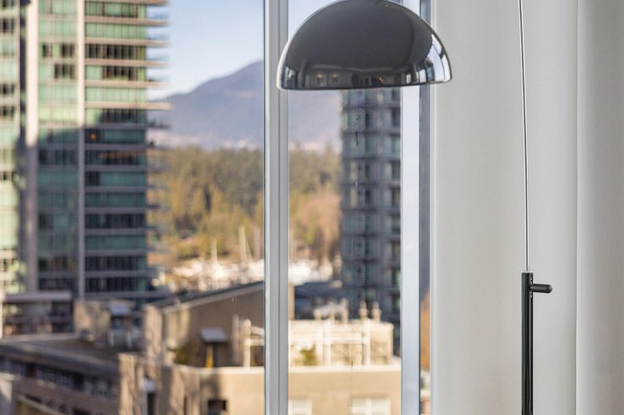 901 1409 W Pender Street Vancouver, BC - 9