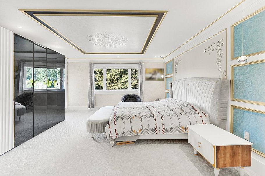 512 W 23rd Street North Vancouver, BC - 28