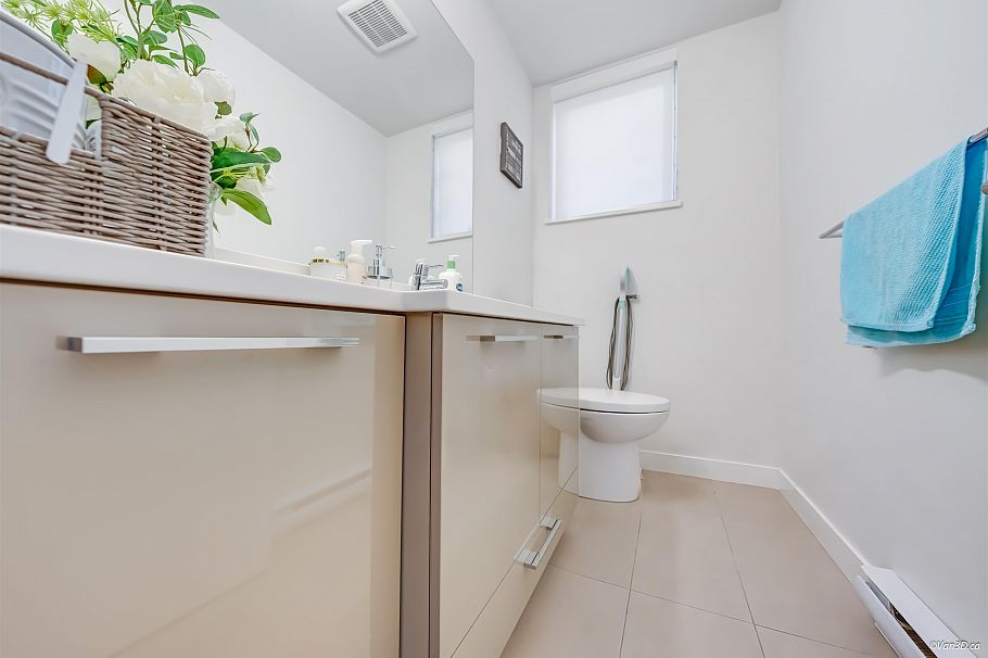 74 10199 River Drive Richmond, BC - 14