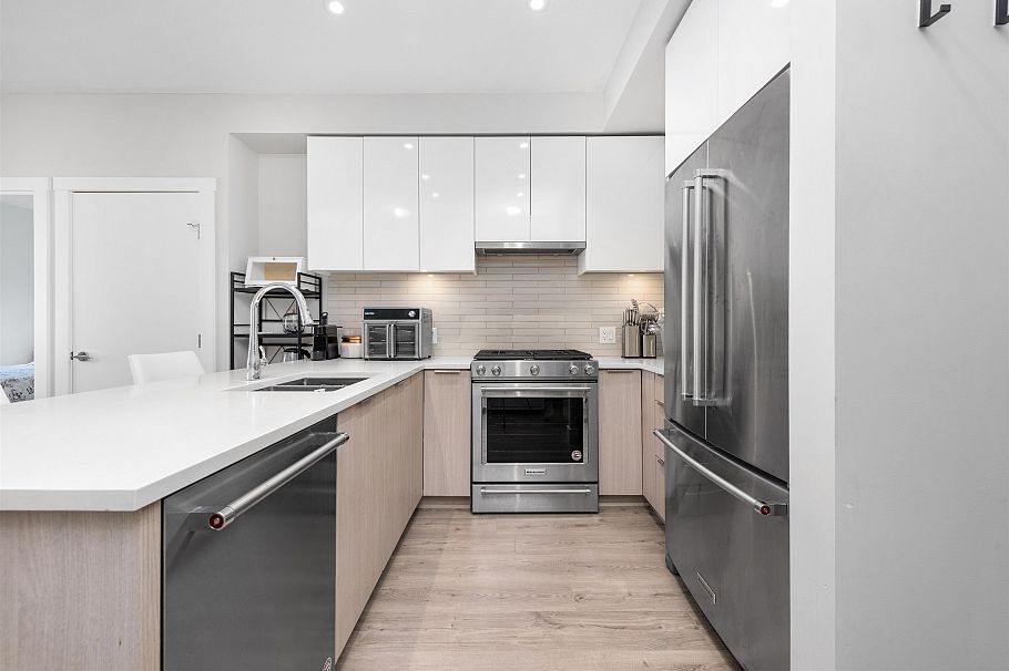 309 3588 Sawmill Crescent Vancouver, BC - 10