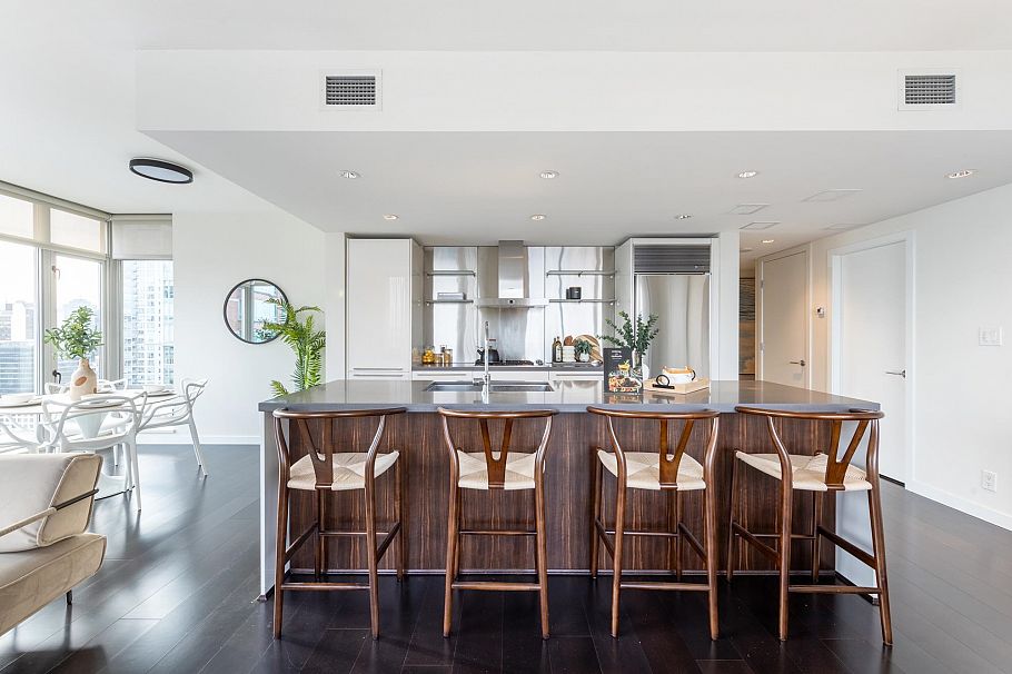 2601 788 Richards Street Vancouver, BC - 10