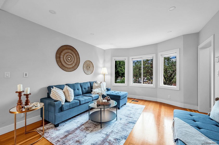 3403 CAROLINA STREET, Vancouver BC V5V 4B3 Vancouver, BC - 1