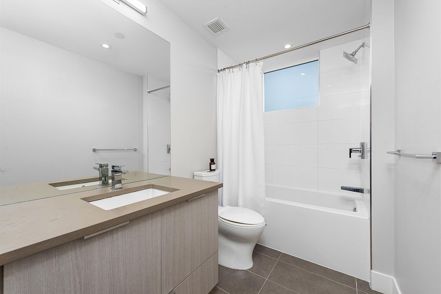 309 3588 Sawmill Crescent Vancouver, BC - 20