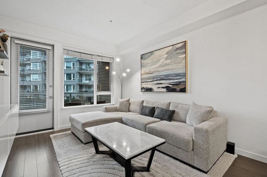 229 255 W 1st Street North Vancouver, BC - 9