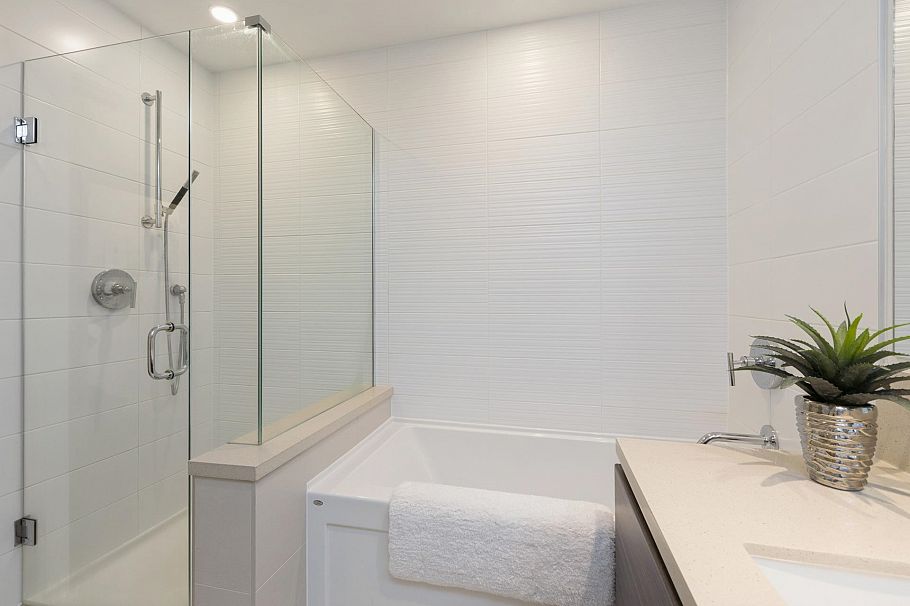 406 3606 Aldercrest Drive North Vancouver, BC - 22