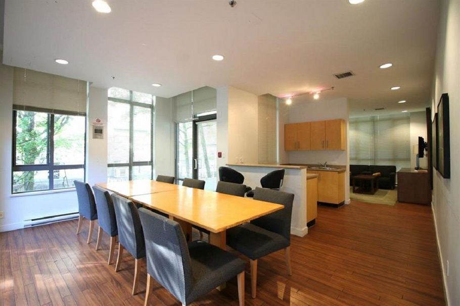 206 3660 Vanness Avenue Vancouver, BC - 10