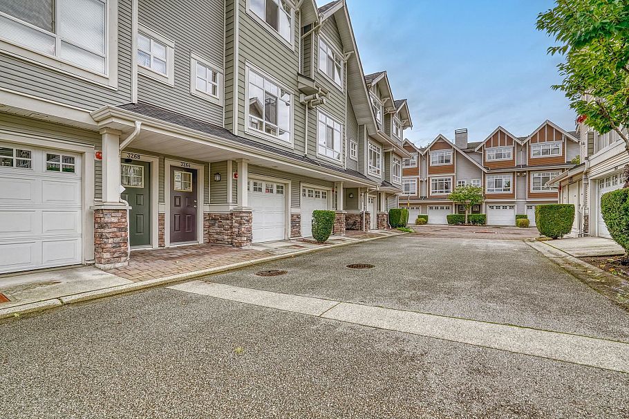 3264 Clermont Mews Vancouver, BC - 27