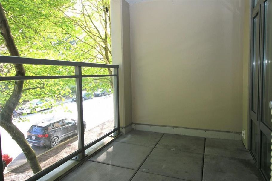 206 3660 Vanness Avenue Vancouver, BC - 8