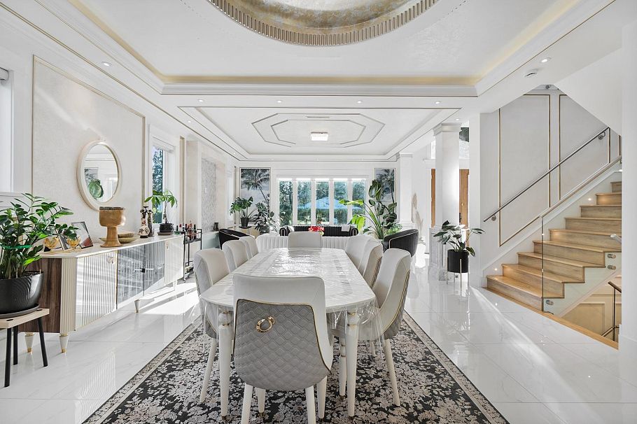 512 W 23rd Street North Vancouver, BC - 11