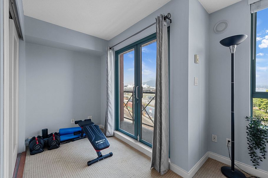 604 55 Alexander Street Vancouver, BC - 13