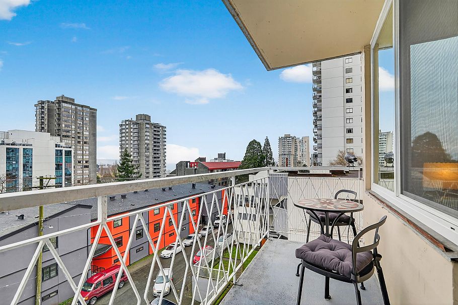 402 1100 Harwood Street Vancouver, BC - 20