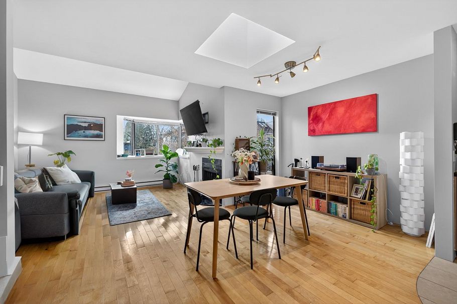 311 1922 W 7th Avenue Vancouver, BC - 2