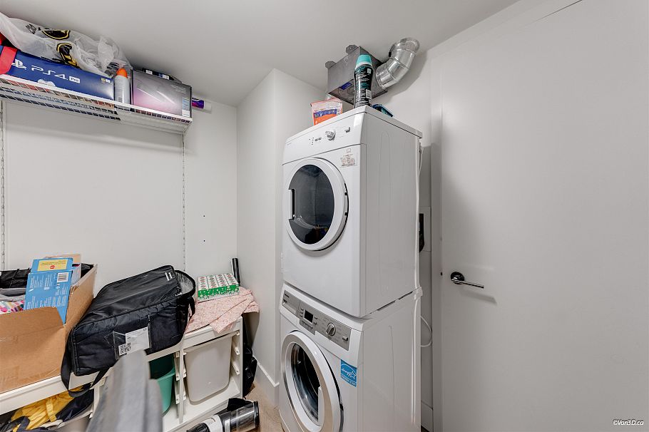 1507 1788 Columbia Street Vancouver, BC - 17