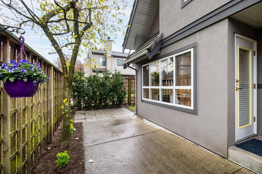 6 258 W 14th Street North Vancouver, BC - 26