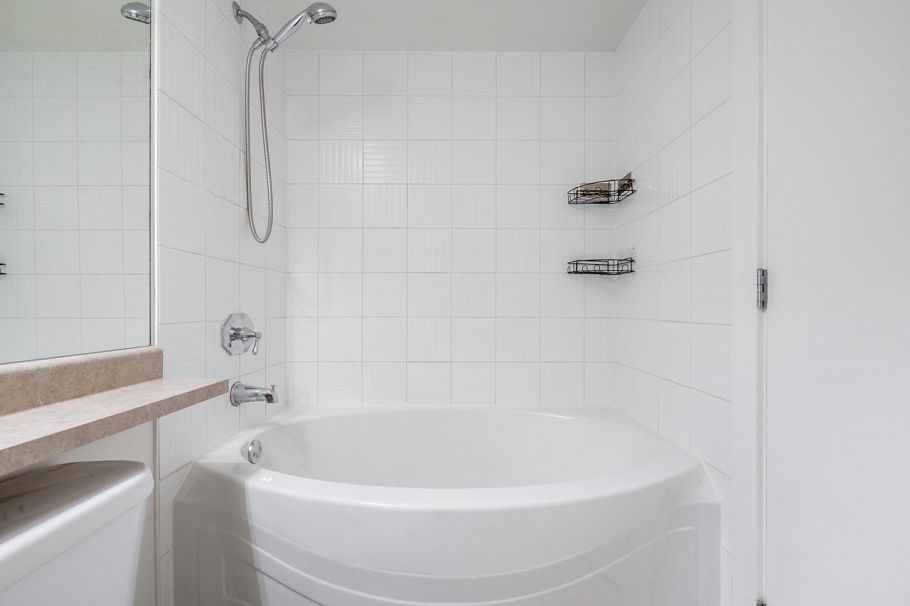 203 1858 W 5th Avenue Vancouver, BC - 18