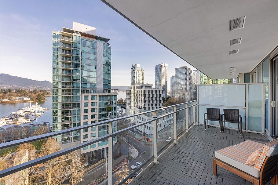 901 1409 W Pender Street Vancouver, BC - 34