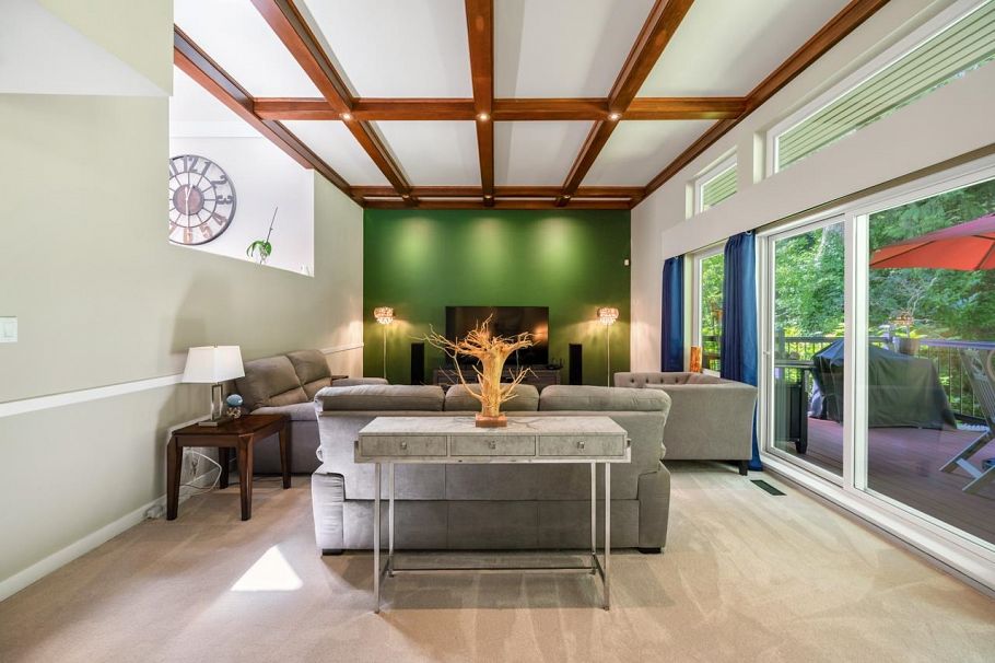 5655 White Pine Lane North Vancouver, BC - 3