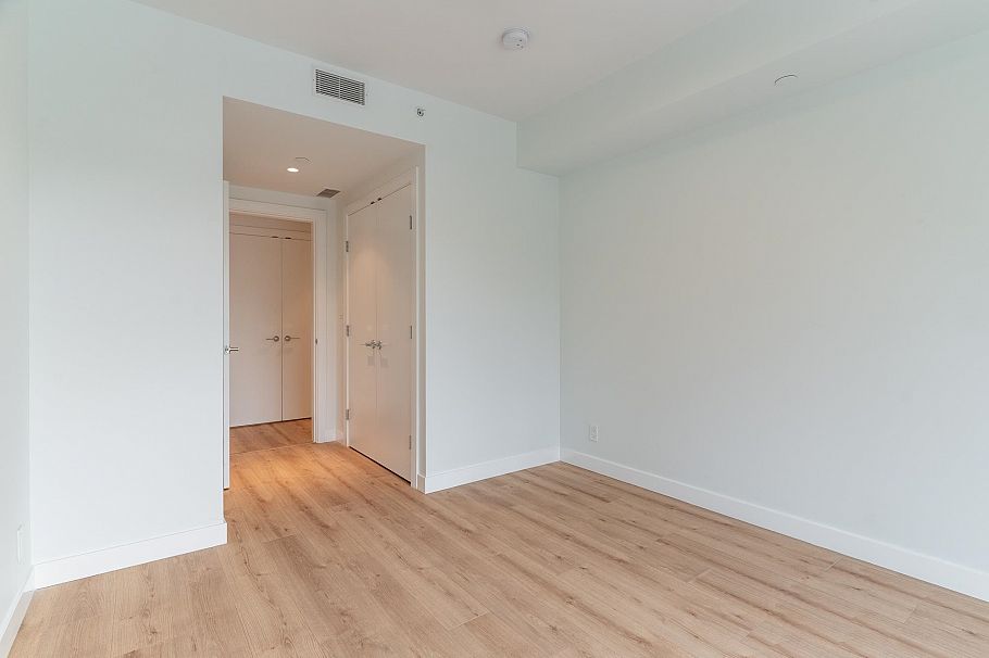 401 1500 Fern Street North Vancouver, BC - 21