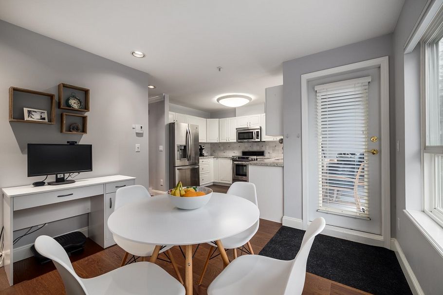 6 258 W 14th Street North Vancouver, BC - 13