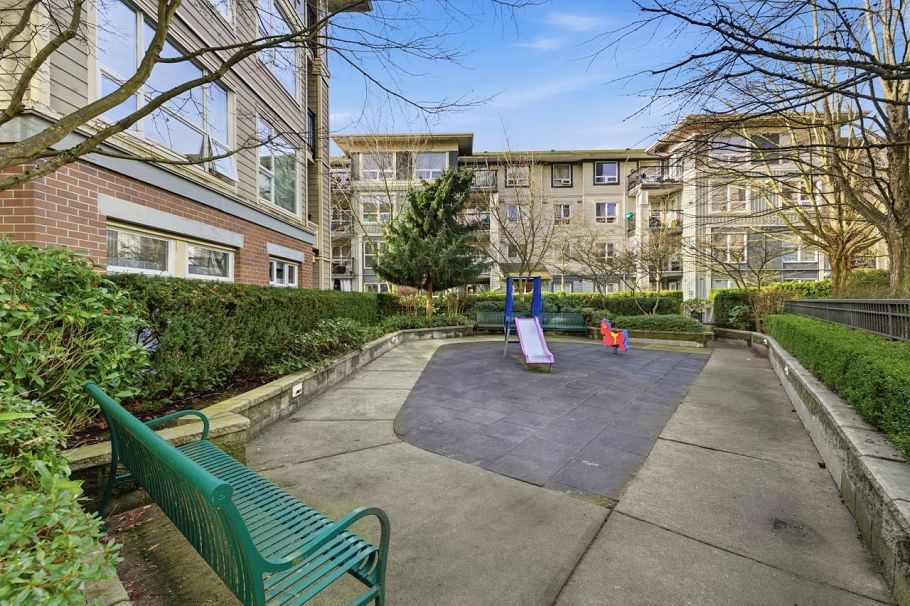 404 3575 Euclid Avenue Vancouver, BC - 27