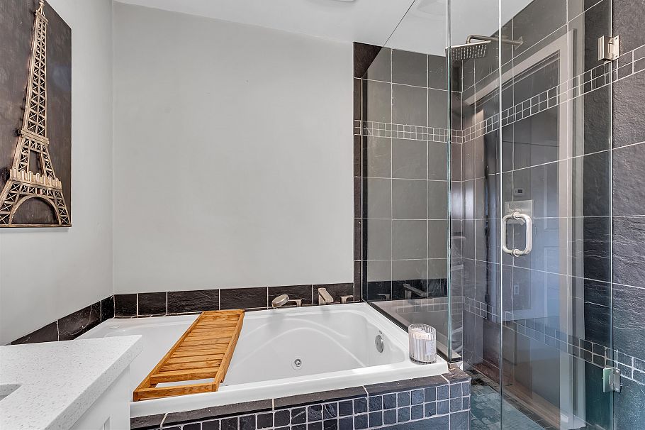 2925 Mcgill Street Vancouver, BC - 13