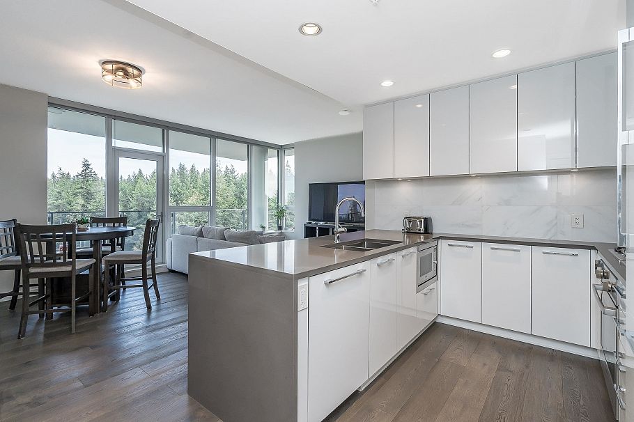 1705 3487 Binning Road Vancouver, BC - 5
