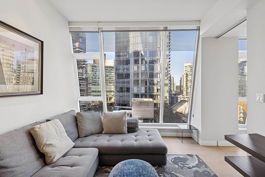 901 1409 W Pender Street Vancouver, BC - 30