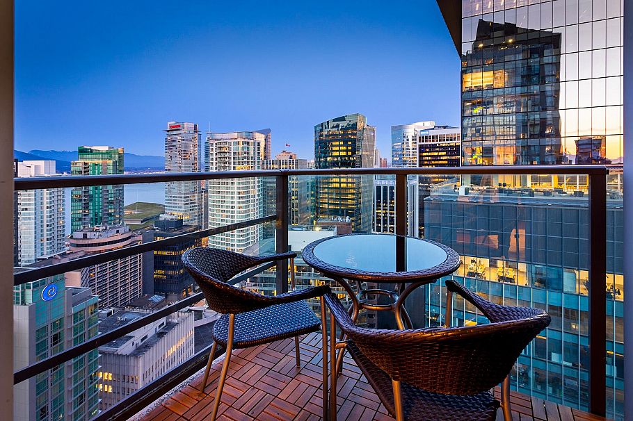 3303 1189 Melville Street Vancouver, BC - 14