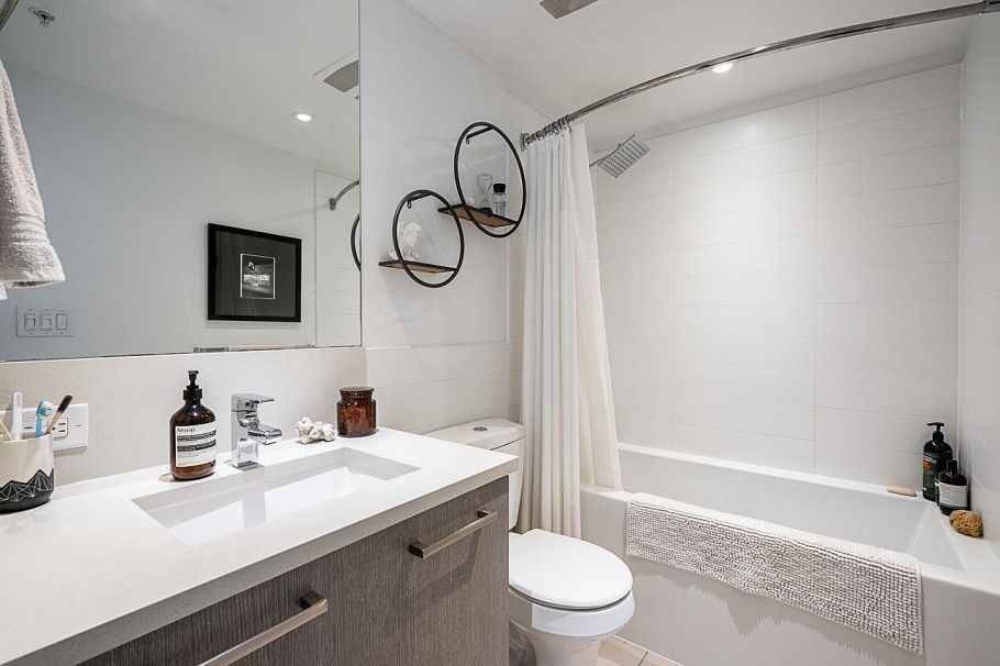 1110 933 E Hastings Street Vancouver, BC - 12