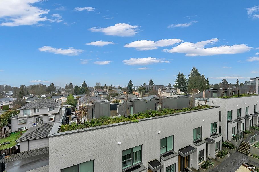 659 W 30th Avenue Vancouver, BC - 33