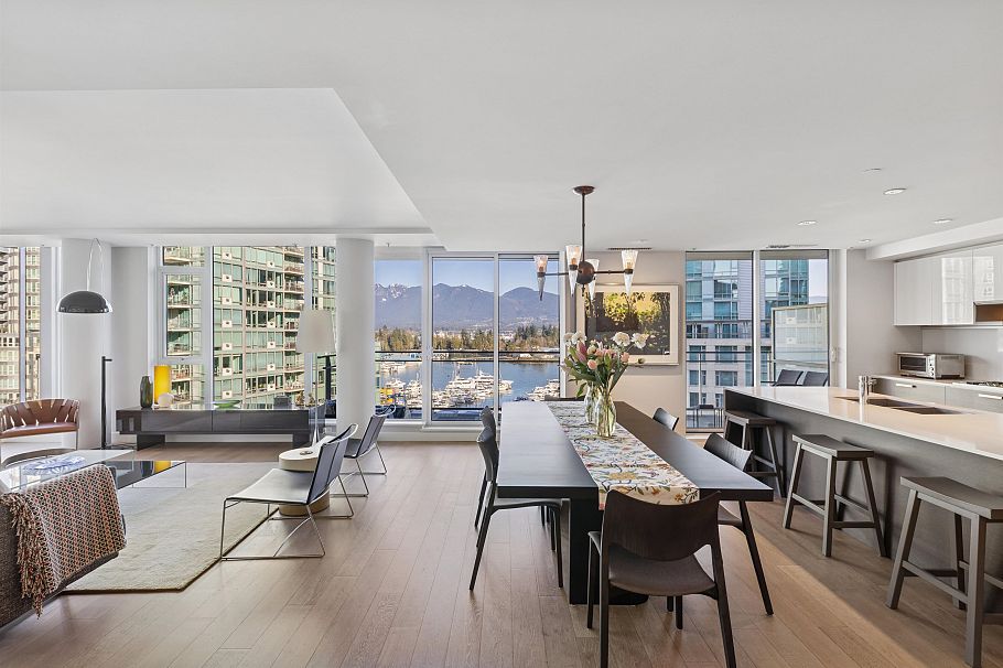 901 1409 W Pender Street Vancouver, BC - 10