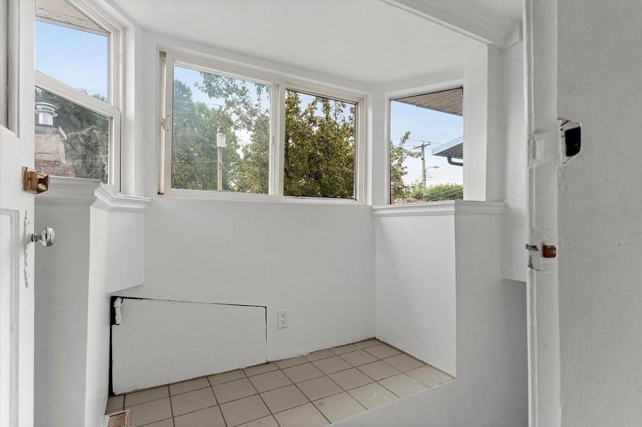 5263 Wales Street Vancouver, BC - 28