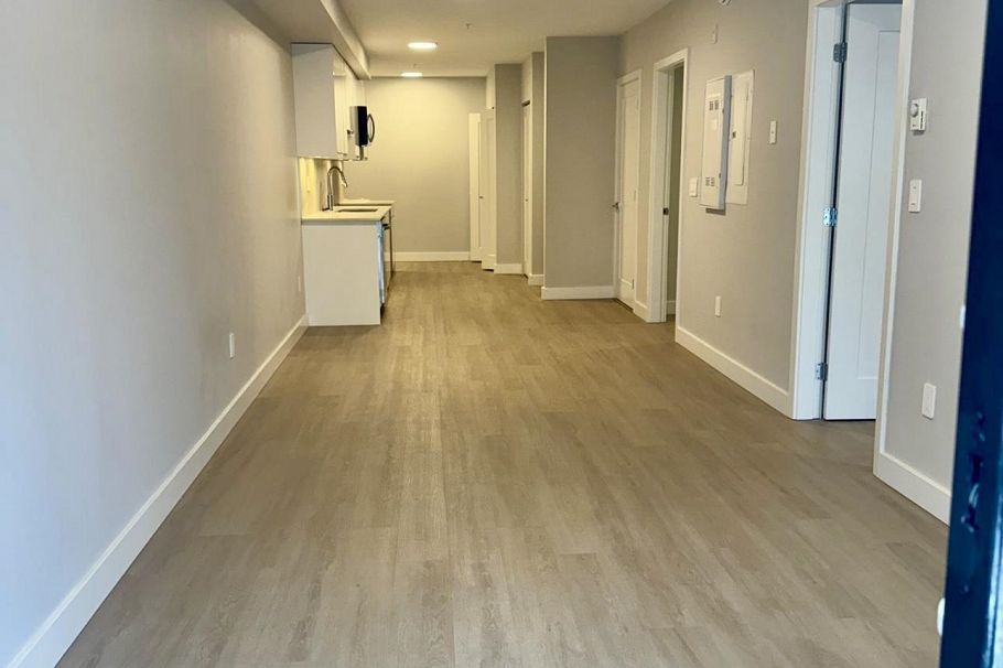 302 3050 Kingsway Road Vancouver, BC - 7