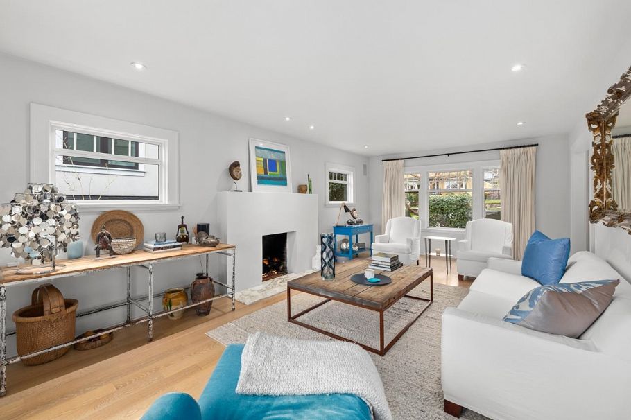 3881 W 14th Avenue Vancouver, BC - 6