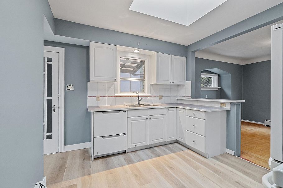 3775 Trinity Street Burnaby, BC - 10