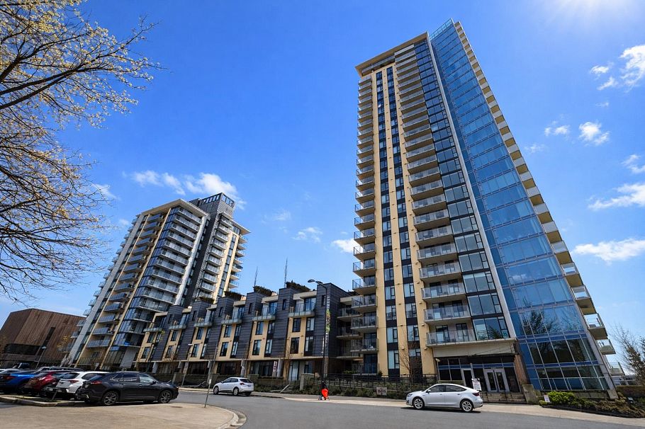 405 1401 Hunter Street North Vancouver, BC - 11