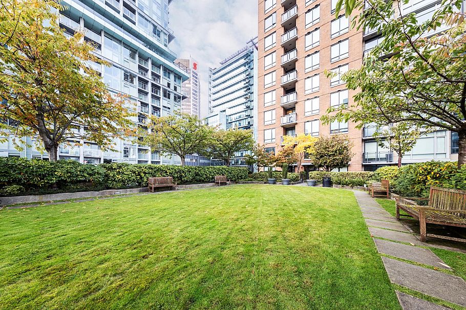 2601 788 Richards Street Vancouver, BC - 40
