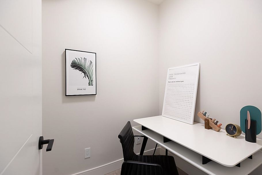 207 1633 Tatlow Avenue North Vancouver, BC - 36